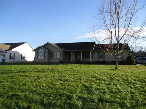 138 Fieldstone Dr, Corbin, KY 40701 photo 2