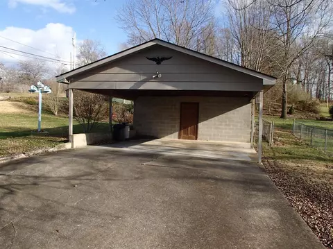 239 Hatfield St, Corbin, KY 40701 photo 3