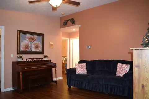 112 Henry Dr, Berea, KY 40403 photo 12
