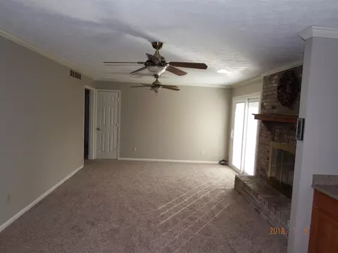 3402 Snaffle Rd, Lexington, KY 40513 photo 5