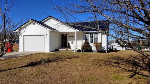 117 Cecilia Dr, Corbin, KY 40701 photo 1
