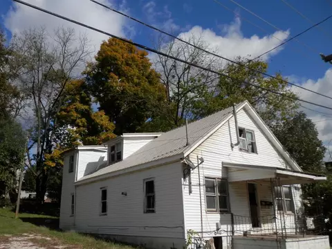 403 Spring St, Mount Sterling, KY 40353 photo 1