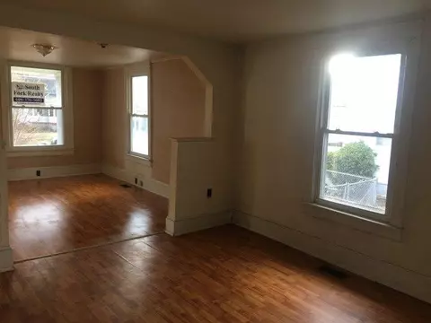304 Exeter Ave, Middlesboro, KY 40965 photo 8