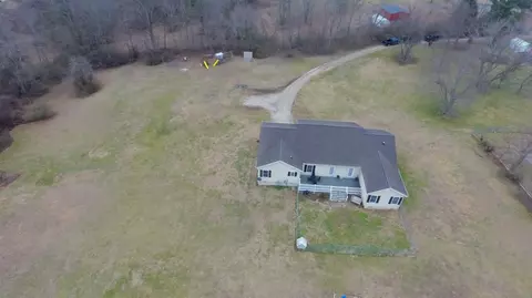 153 Wt Parker Rd, Corbin, KY 40701 photo 5