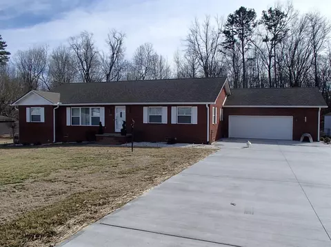 122 Diamond Ln, Corbin, KY 40701 photo 1