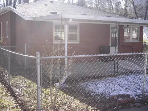 716 W 5th St, Corbin, KY 40701 photo 2