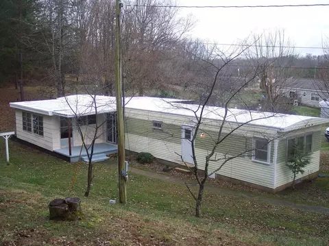 1774 5th Street Rd, Corbin, KY 40701 photo 2