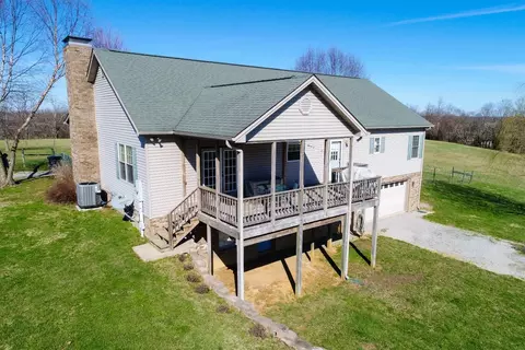 8077 Ecton Rd, Winchester, KY 40391 photo 2