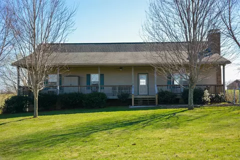 8077 Ecton Rd, Winchester, KY 40391 photo 1