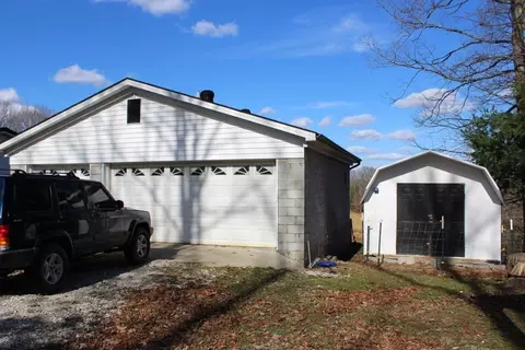 1176 War Fork Rd, Mckee, KY 40447 photo 3