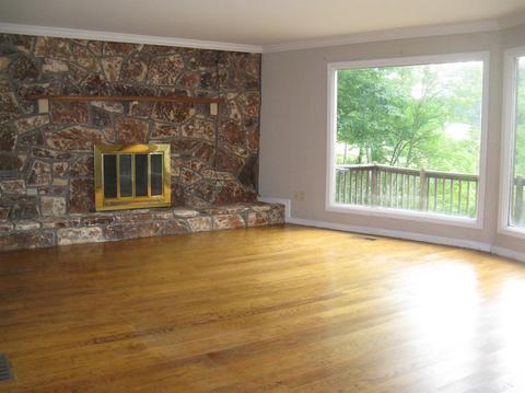 130 Singleton Dr, Manchester, KY 40962 photo 11