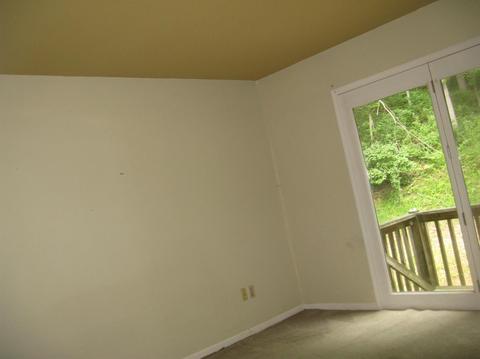 130 Singleton Dr, Manchester, KY 40962 photo 7