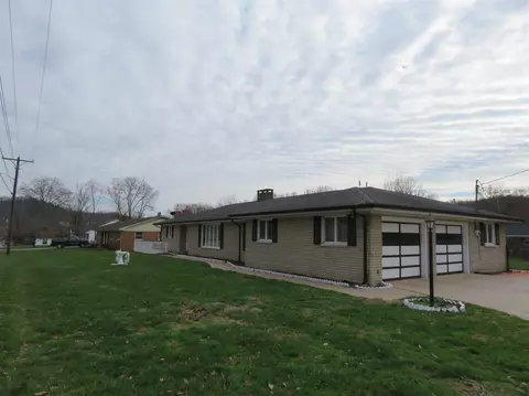 429 Knapp Ave, Morehead, KY 40351 photo 2