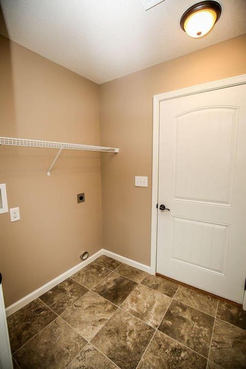 648 N Fork Dr, Berea, KY 40403 photo 9