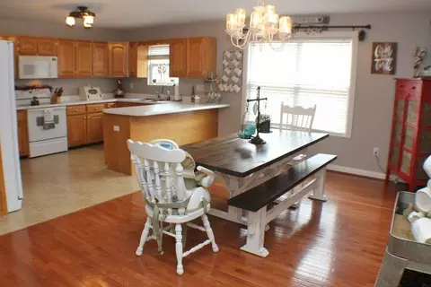 625 Alexander Rd, Berea, KY 40403 photo 4