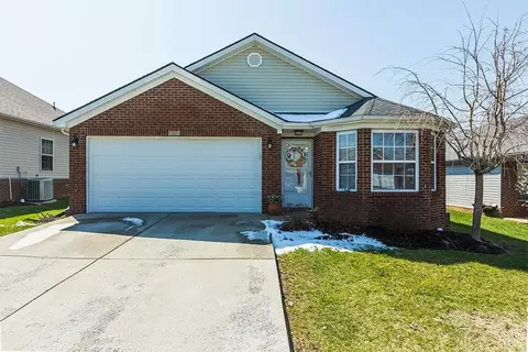 116 Starting Gate Pt, Georgetown, KY 40324 photo 1
