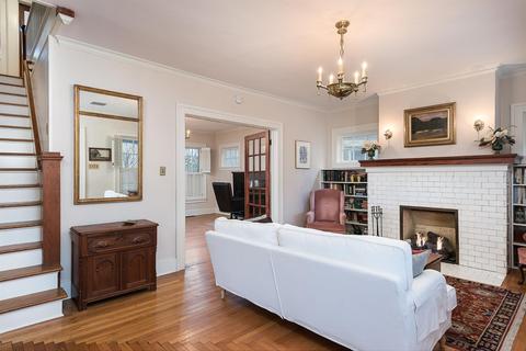 517 E Main St, Georgetown, KY 40324 photo 4