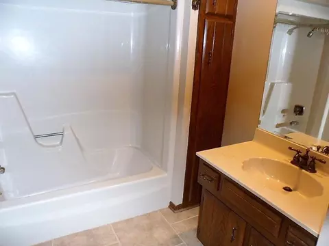 308 Farmbrook Cir, Frankfort, KY 40601 photo 20