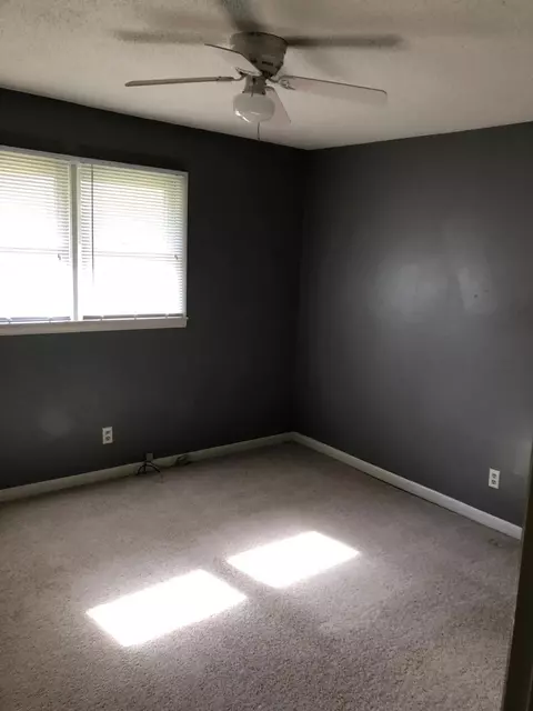 350 Sanderlin Dr, Corbin, KY 40701 photo 8
