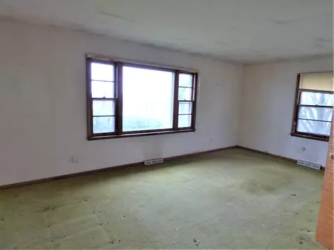 687 Bowmans Mill Rd, Berry, KY 41003 photo 3