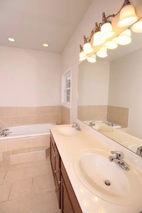 205 Lakeside Dr, Georgetown, KY 40324 photo 10