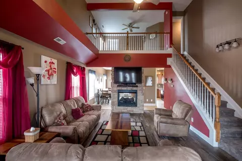 180 Pavilion Dr, Georgetown, KY 40324 photo 3