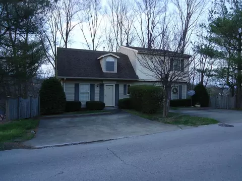 908 North St, Corbin, KY 40701 photo 2