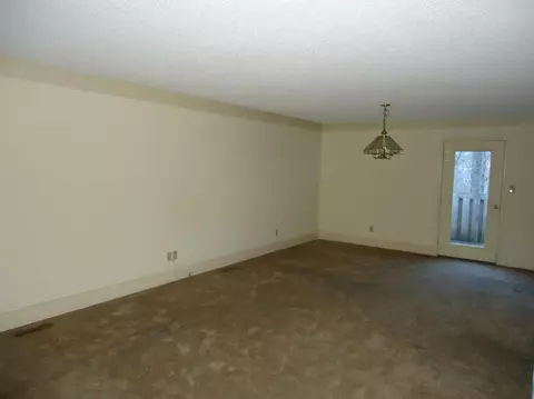 908 North St, Corbin, KY 40701 photo 4
