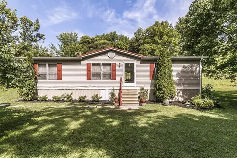 68 Hall Rd, Lancaster, KY 40444 photo 1