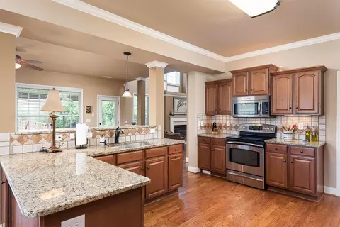105 Limestone Ln, Georgetown, KY 40324 photo 5