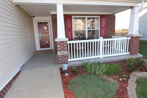 203 Stephen Dr, Georgetown, KY 40324 photo 2