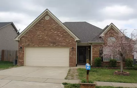 127 Chamberlain Dr, Georgetown, KY 40324 photo 2