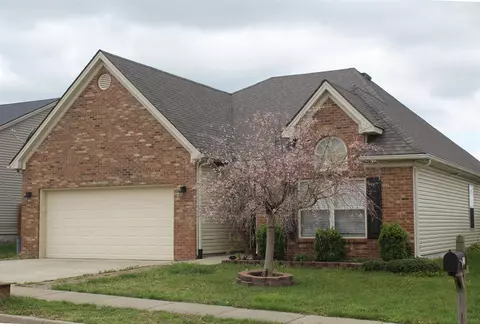 127 Chamberlain Dr, Georgetown, KY 40324 photo 1