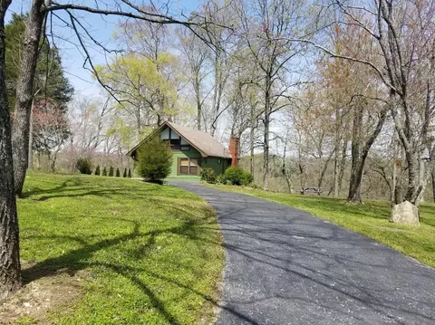908 Prather Dr, Nancy, KY 42544 photo 2
