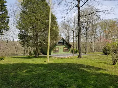 908 Prather Dr, Nancy, KY 42544 photo 1