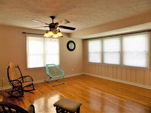 109 Cherry Rd, Berea, KY 40403 photo 4