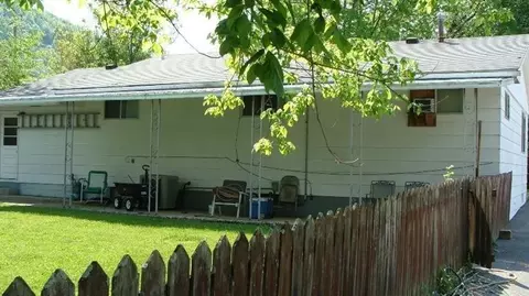 716 W First St, Morehead, KY 40351 photo 10