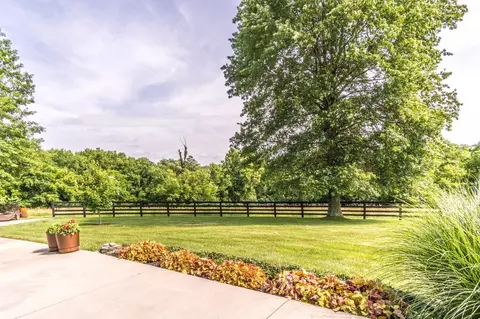 2146 Lancaster Rd, Richmond, KY 40475 photo 35