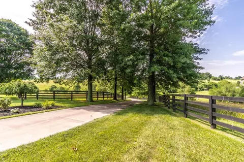 2146 Lancaster Rd, Richmond, KY 40475 photo 21