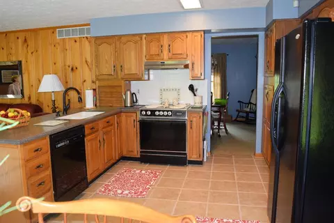 864 Fraley Dr, Morehead, KY 40351 photo 9