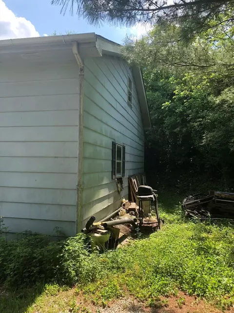 1402 Mckinley St, Corbin, KY 40701 photo 6