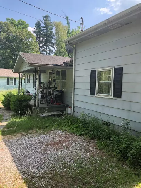 1402 Mckinley St, Corbin, KY 40701 photo 4