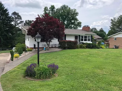 43 Emerald Ln, Corbin, KY 40701 photo 2
