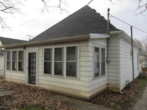 276 Parrish Ave, Paris, KY 40361 photo 4