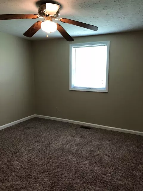 514 E Broadway, Winchester, KY 40391 photo 16