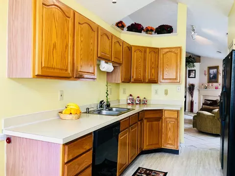 107 Willow Ln, Georgetown, KY 40324 photo 3
