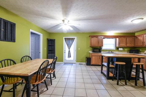 44 Clover Ln, Stanton, KY 40380 photo 19