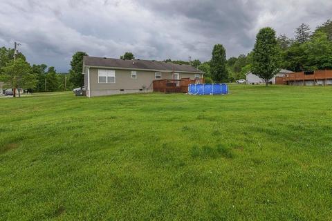 44 Clover Ln, Stanton, KY 40380 photo 2