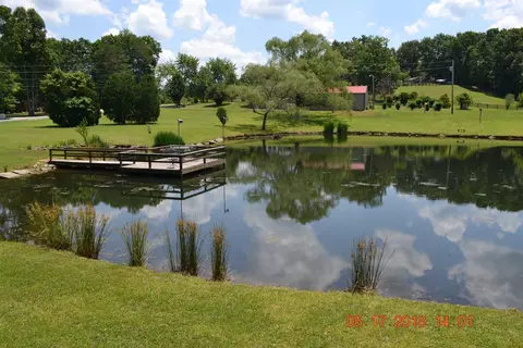 1445 Chestnut Rd, Corbin, KY 40701 photo 3