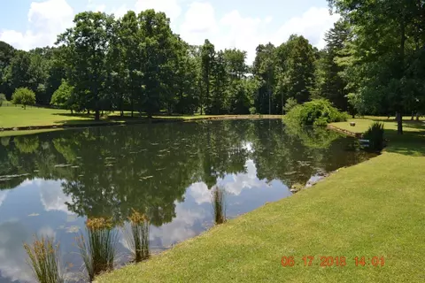 1445 Chestnut Rd, Corbin, KY 40701 photo 5